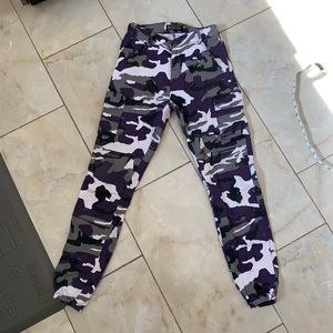 Camo pants